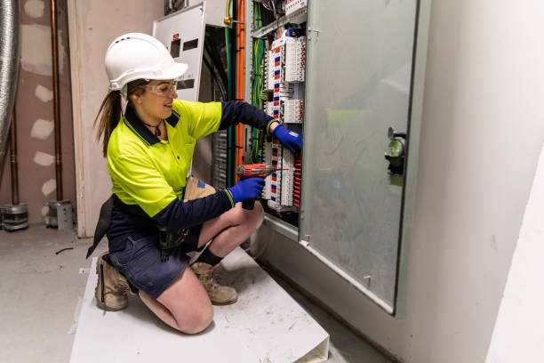 Best Emergency Electrician Near Me  in Dubuque, IA